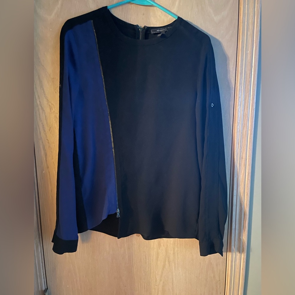 BCBG multicolored blouse